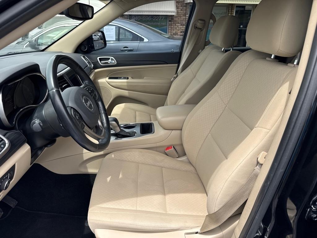 Jeep Grand Cherokee Laredo 4WD 2020
