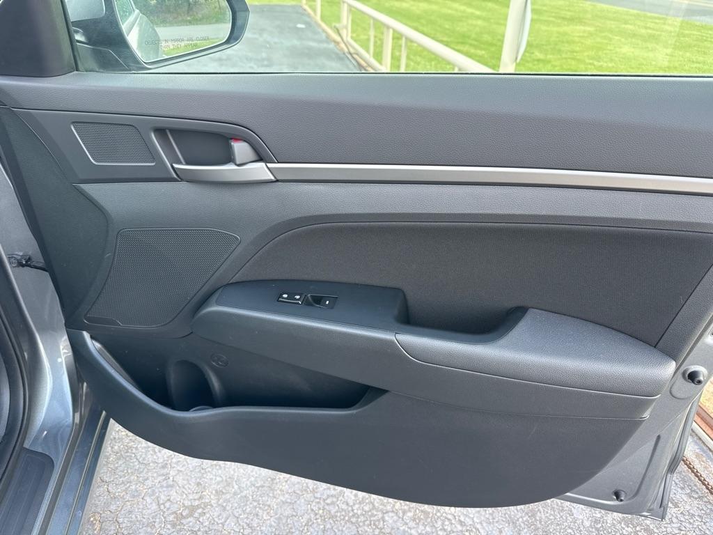 Hyundai Elantra Limited 2018
