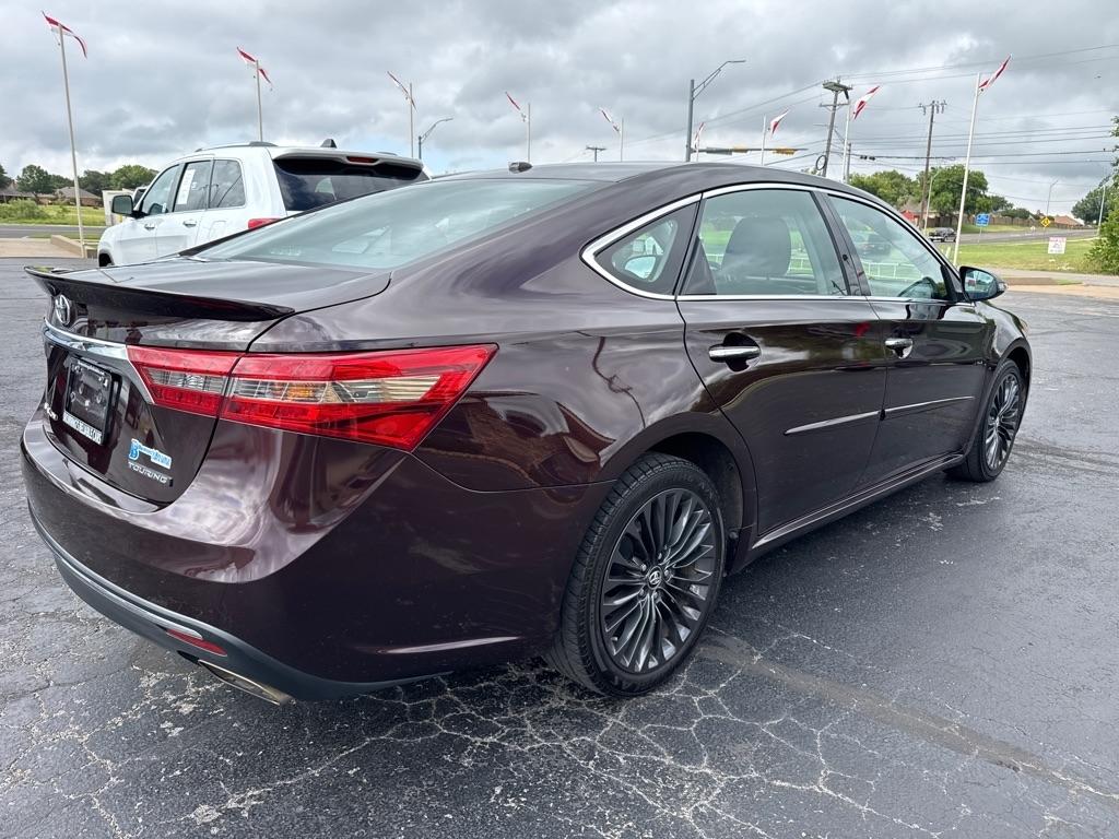 Toyota Avalon XLE 2016