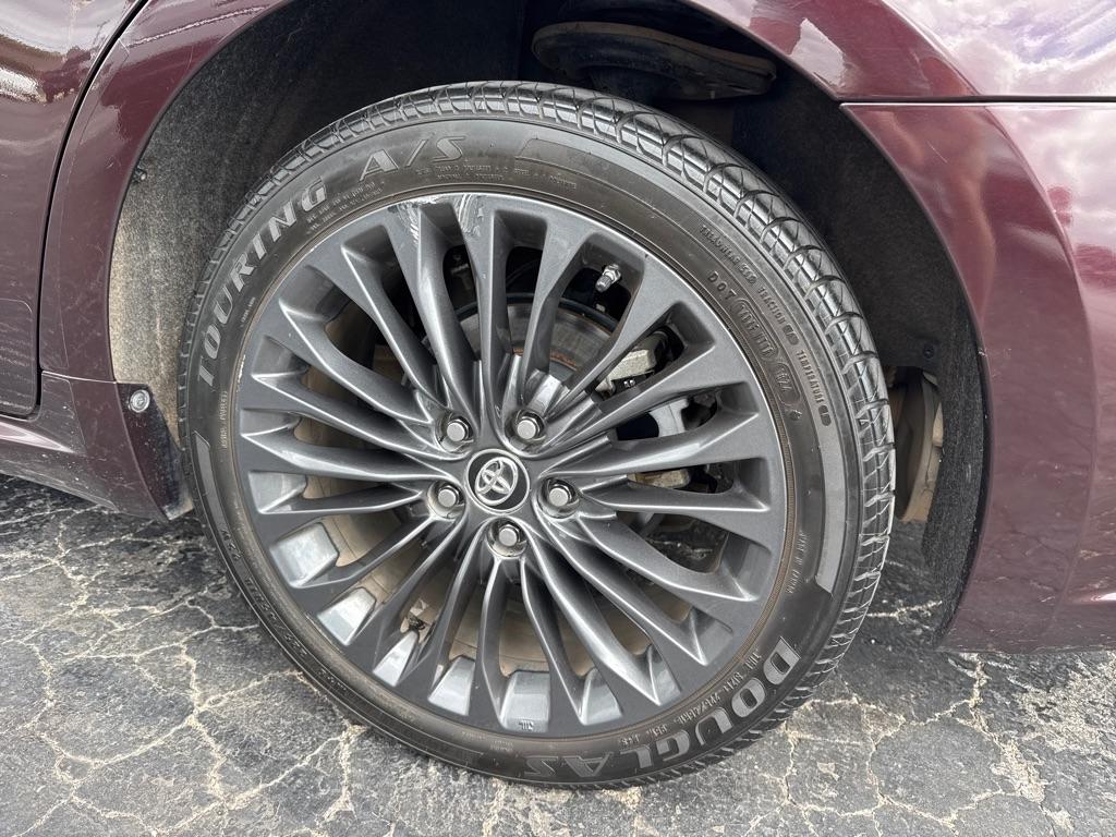 Toyota Avalon XLE 2016