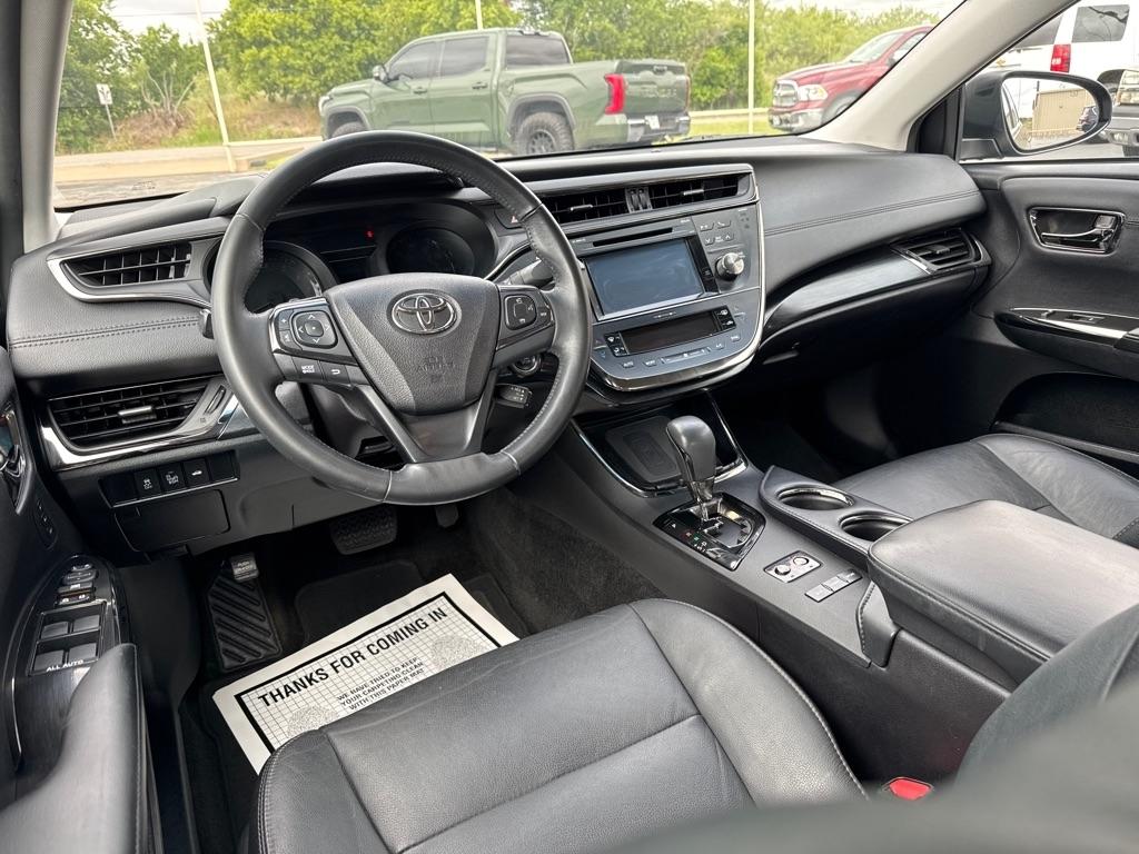 Toyota Avalon XLE 2016
