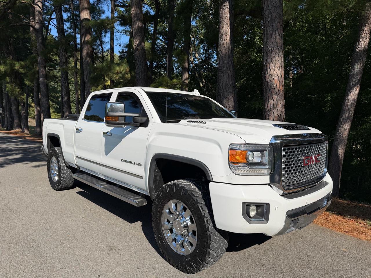 2017 GMC Sierra 2500HD DENALI