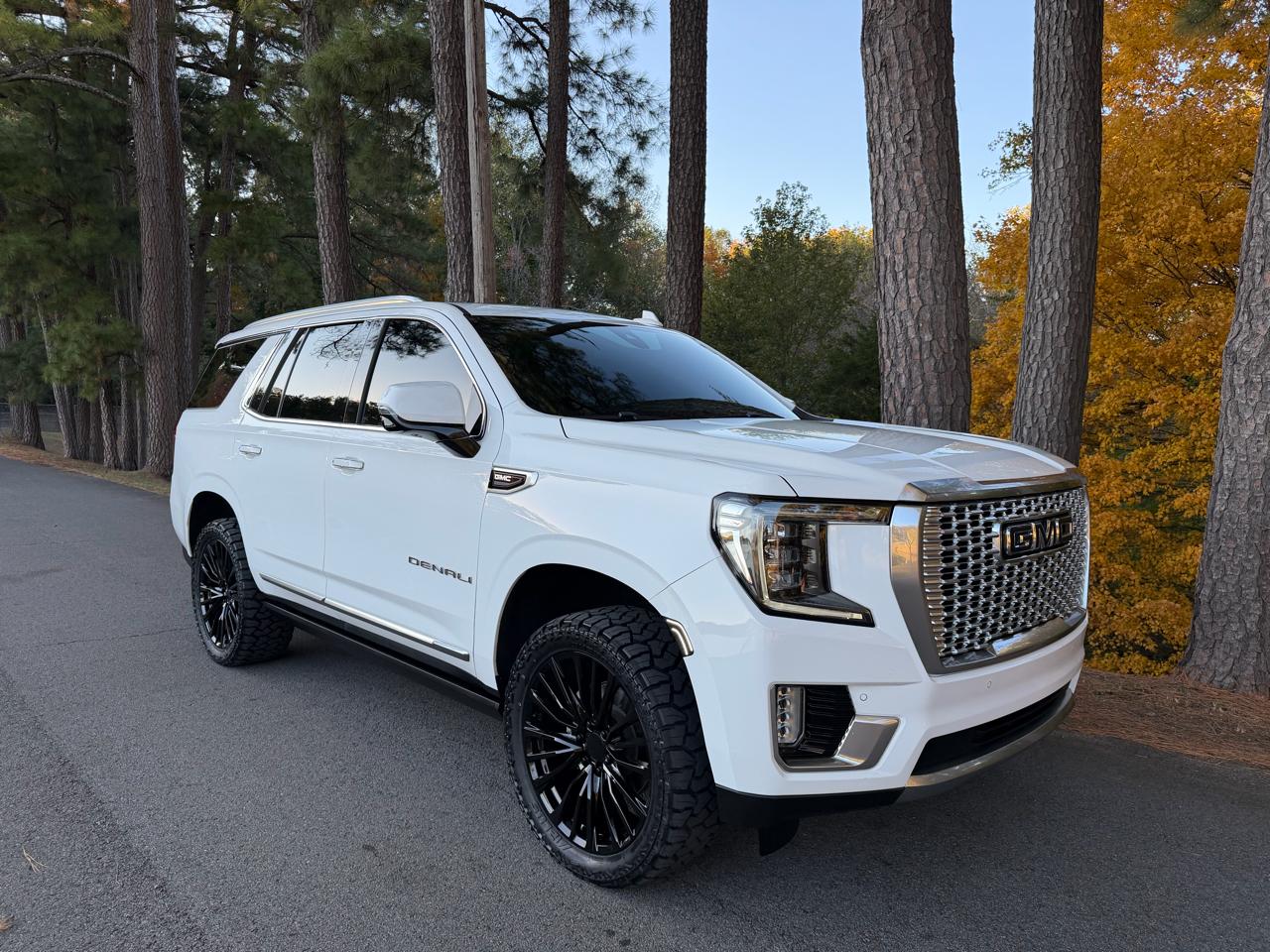 2022 GMC Yukon DENALI