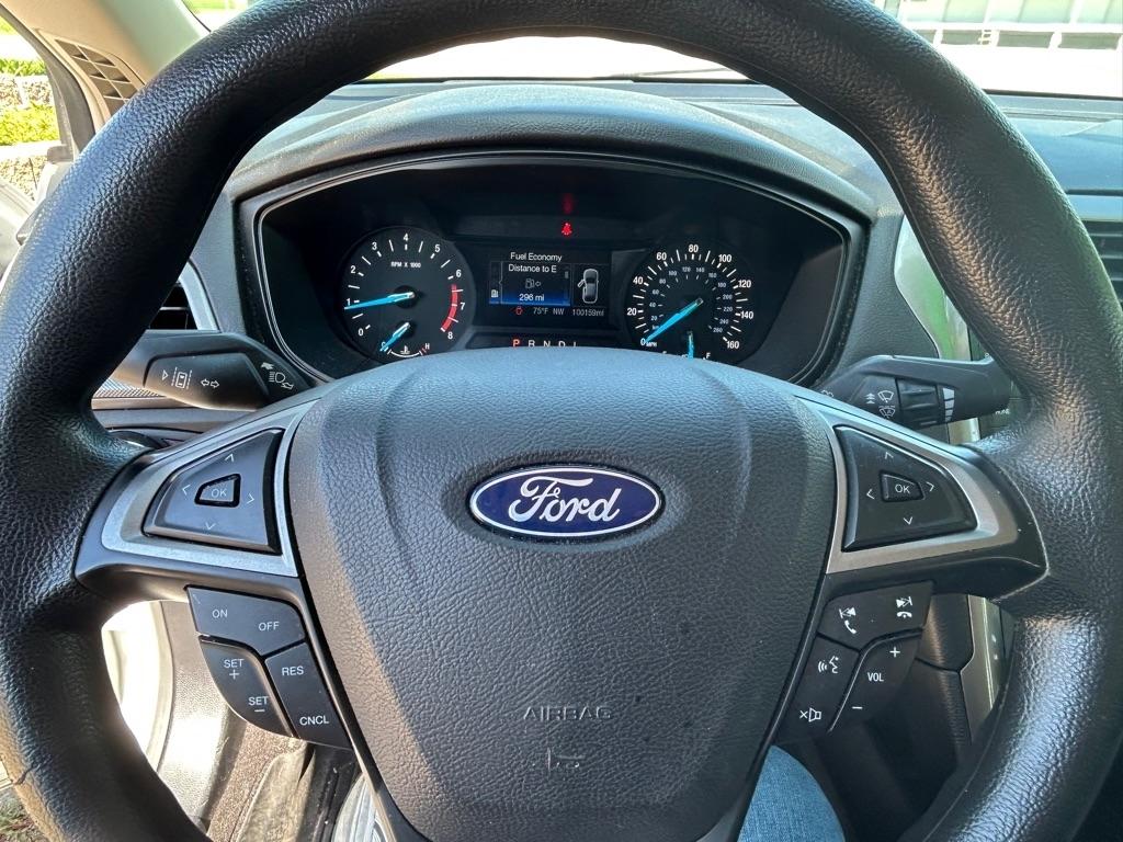 2019 Ford Fusion S - Photo 13