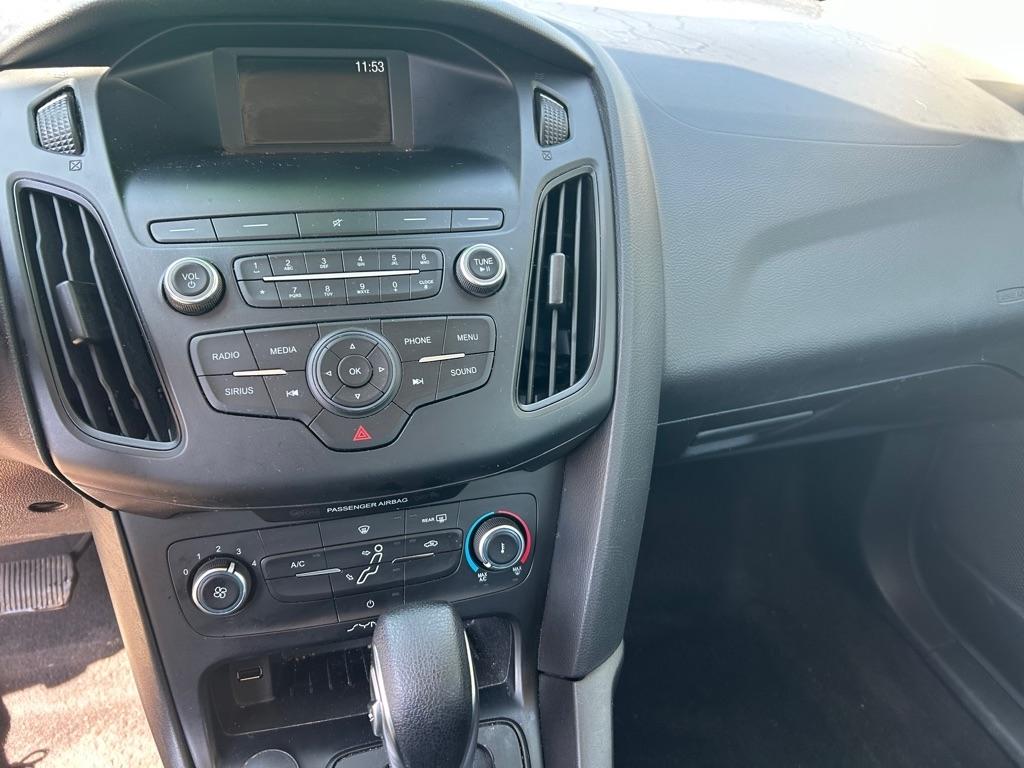 2018 Ford Focus SE - Photo 13
