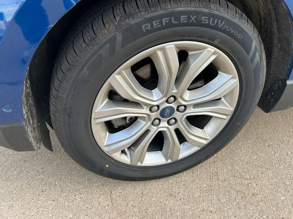 2020 Ford Edge Titanium - Photo 12