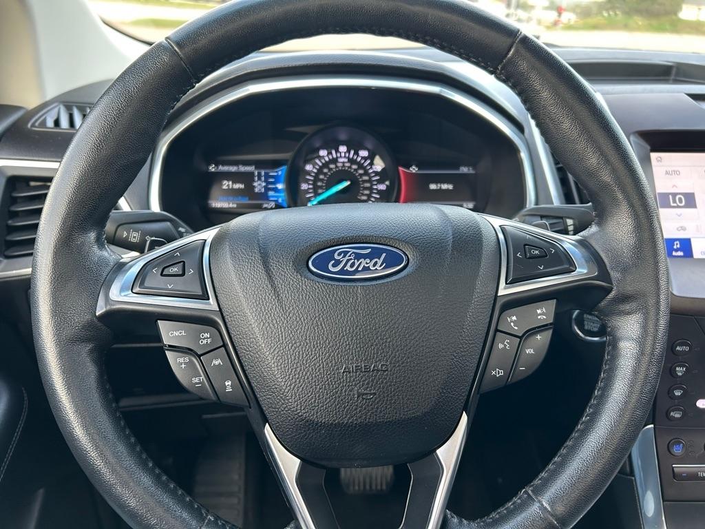 2020 Ford Edge Titanium - Photo 20
