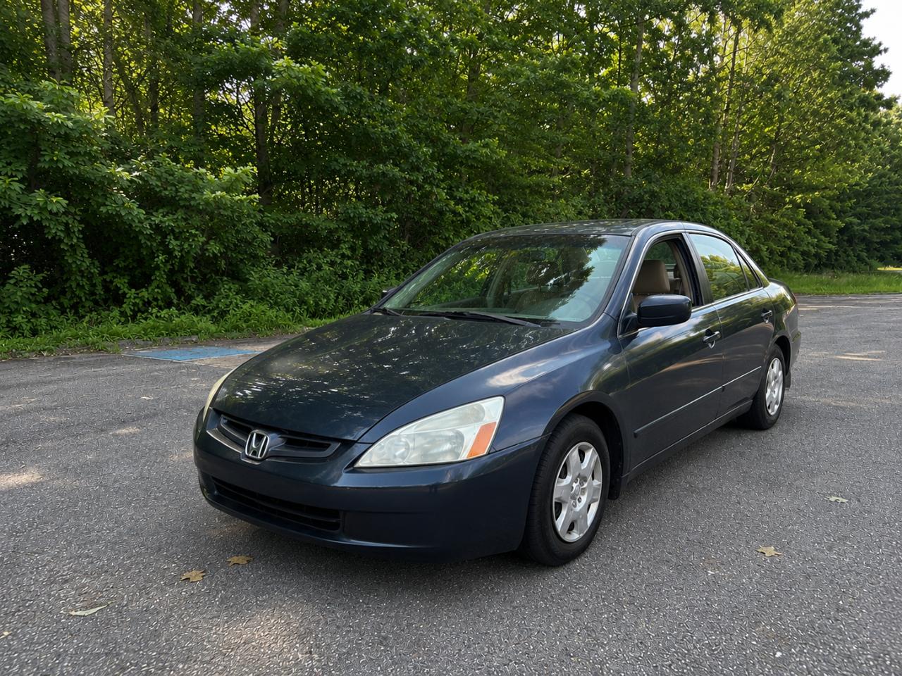 Honda Accord LX sedan AT 2005