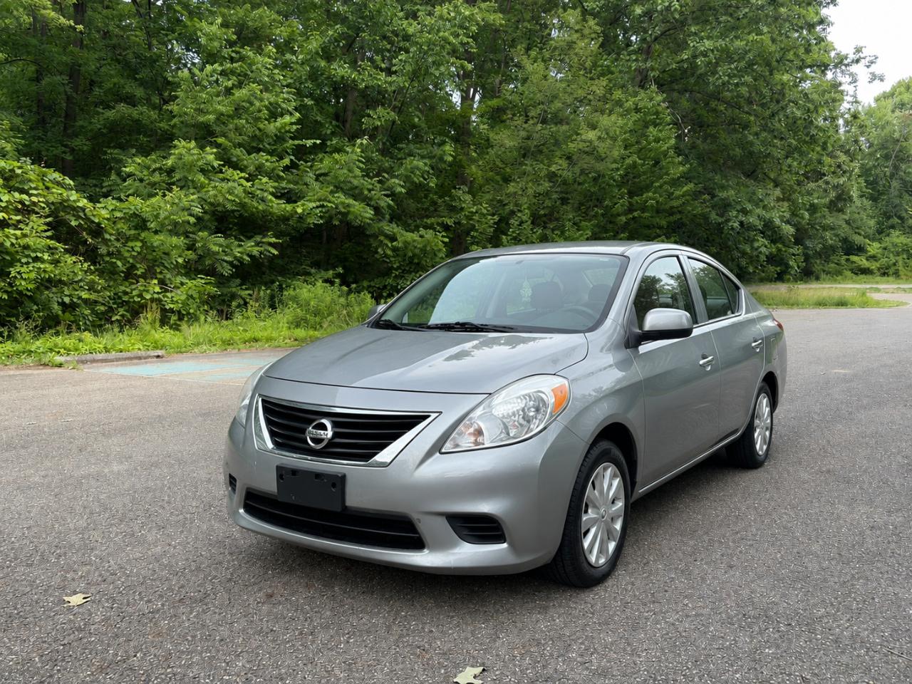 Nissan Versa 1.6 S Sedan 2012