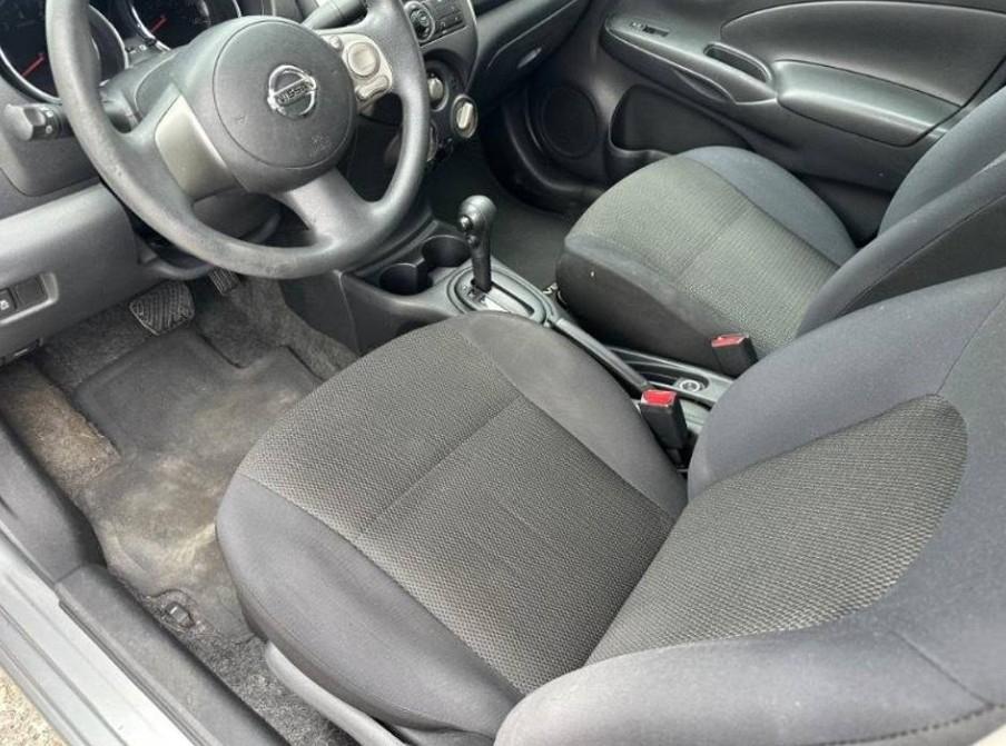 Nissan Versa 1.6 S Sedan 2012