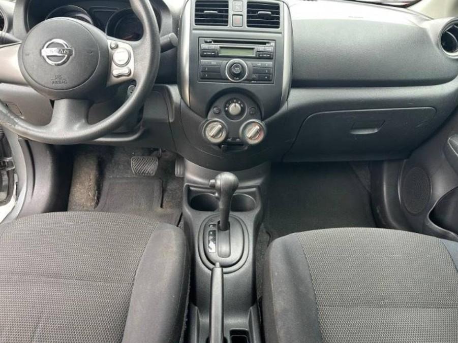 Nissan Versa 1.6 S Sedan 2012