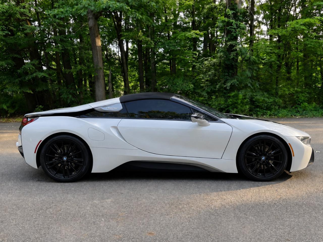 BMW i8 Convertible 2019