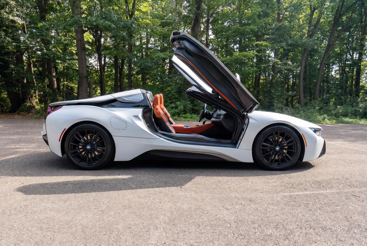 BMW i8 Convertible 2019