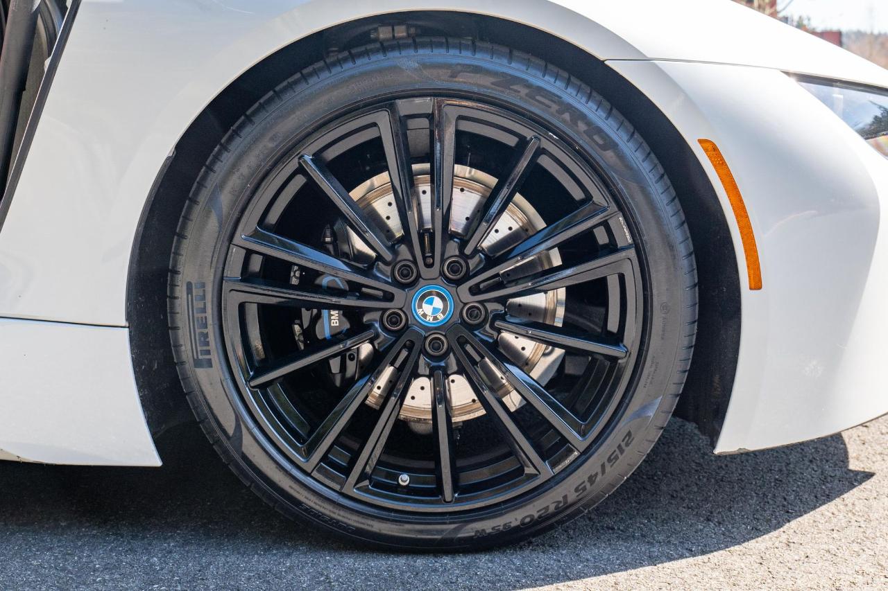 BMW i8 Convertible 2019