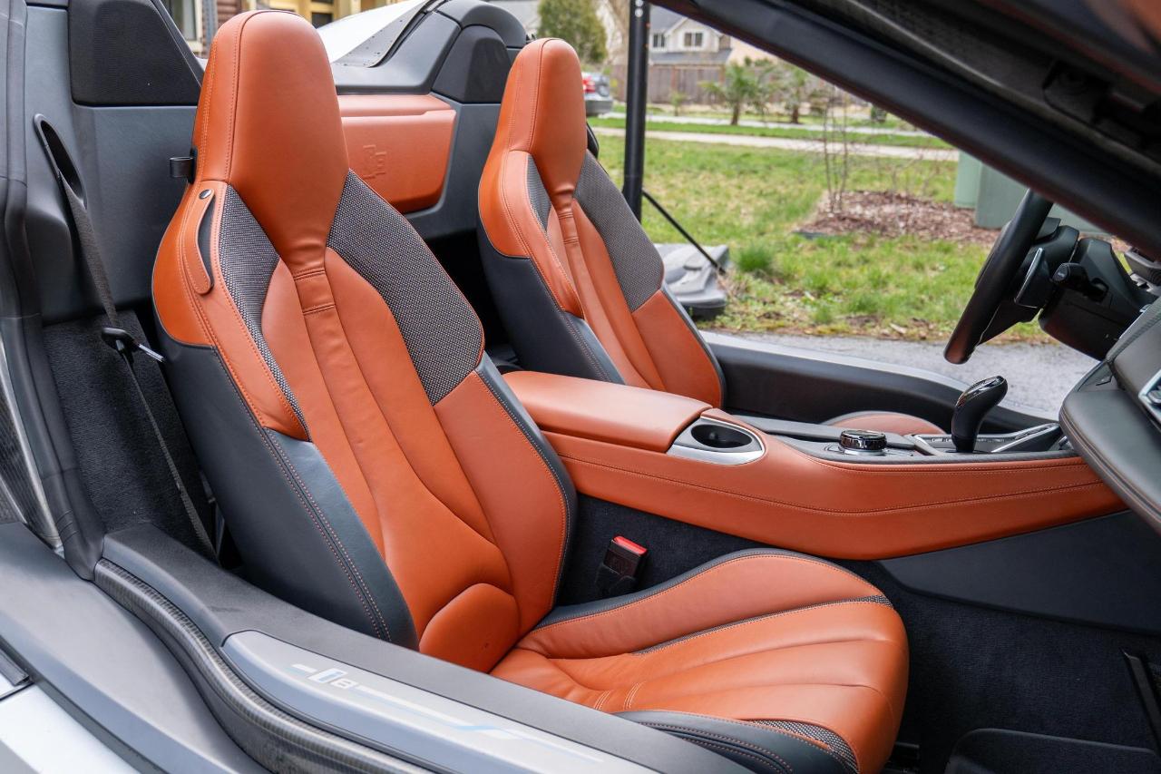 BMW i8 Convertible 2019