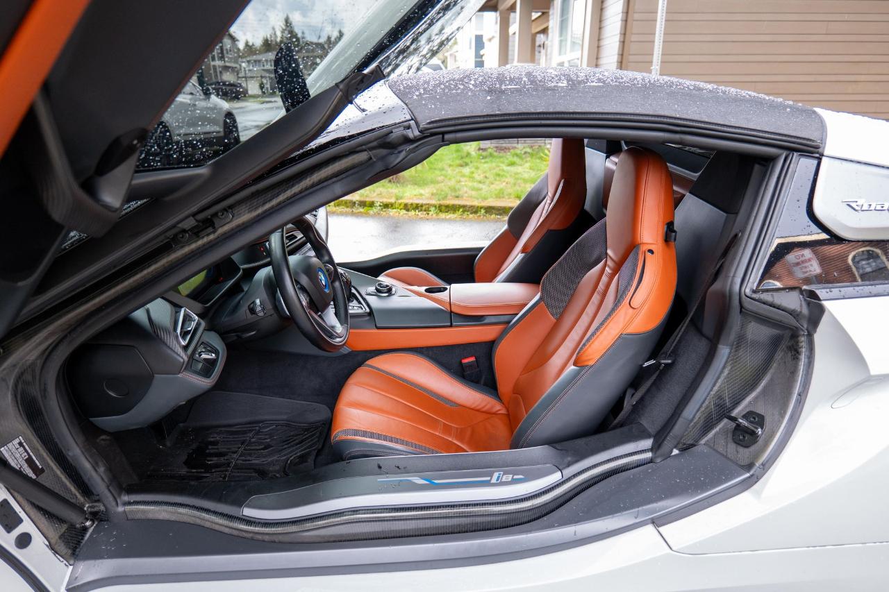 BMW i8 Convertible 2019