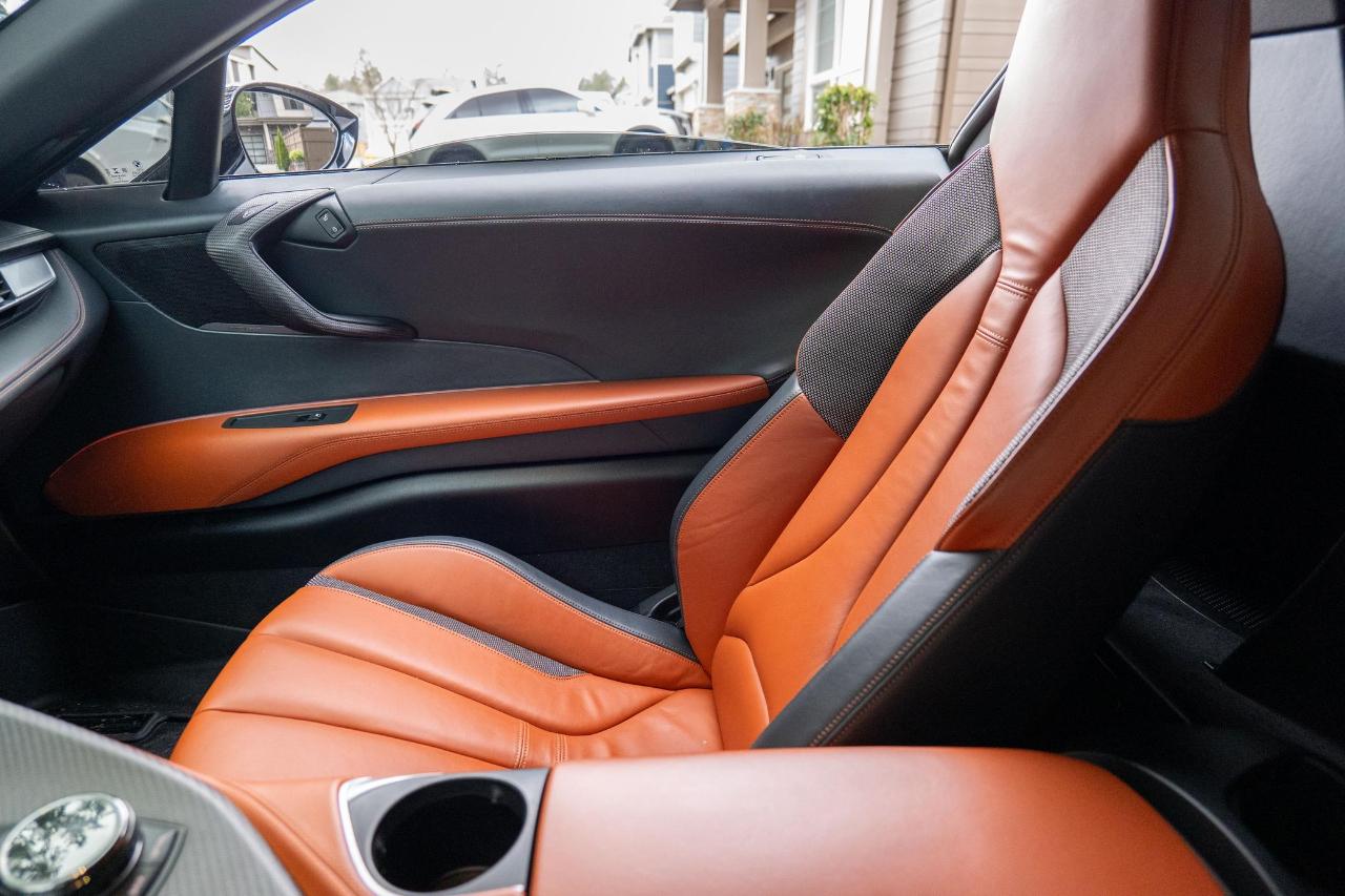 BMW i8 Convertible 2019
