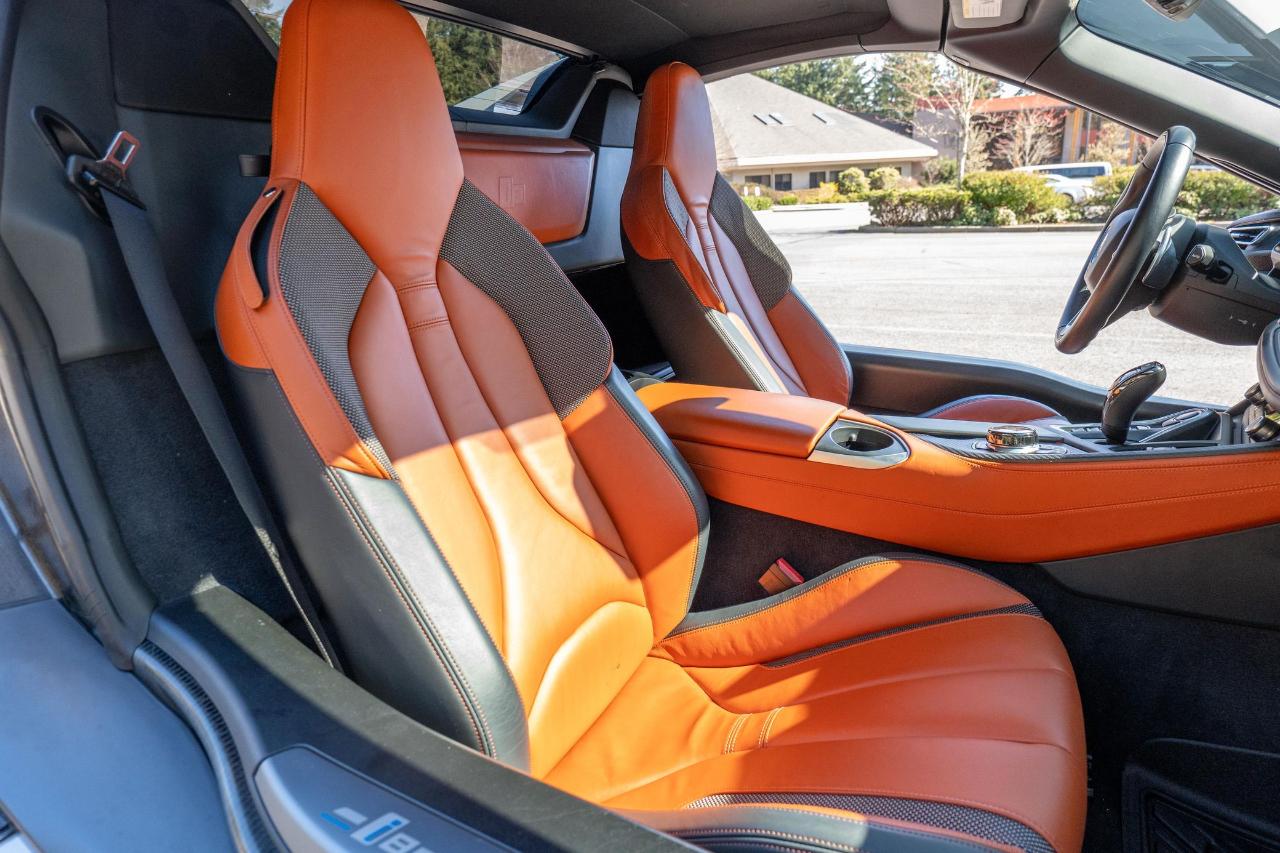BMW i8 Convertible 2019