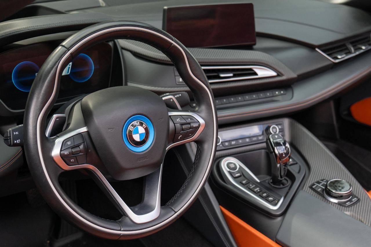 BMW i8 Convertible 2019