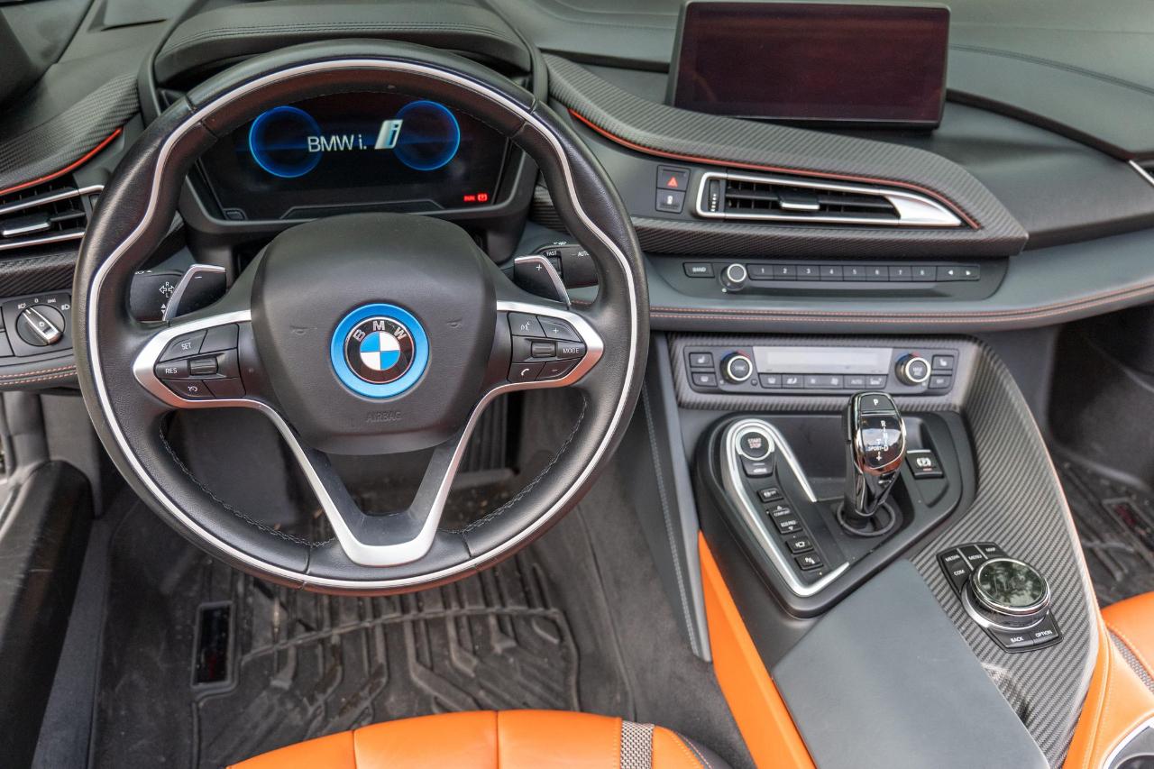 BMW i8 Convertible 2019