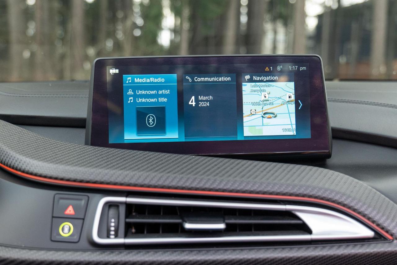 BMW i8 Convertible 2019