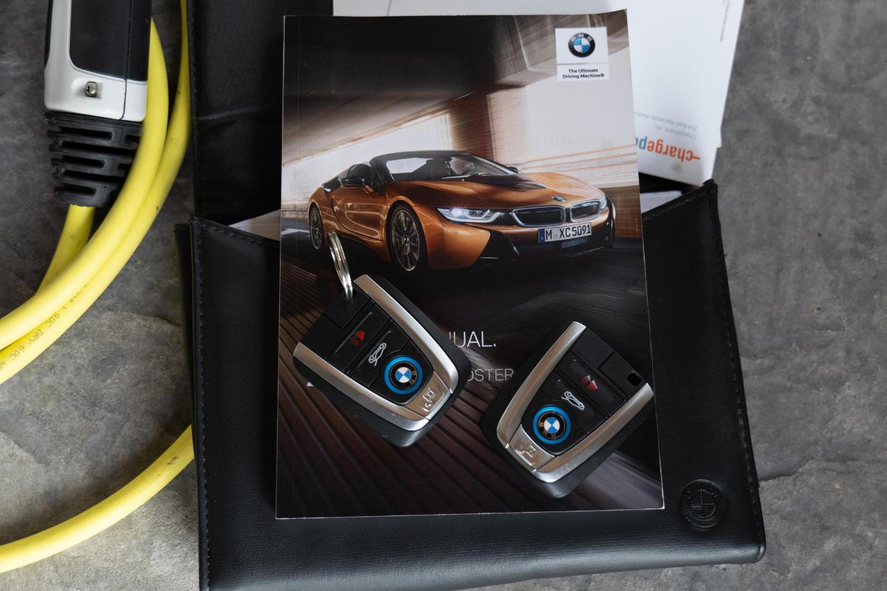 BMW i8 Convertible 2019