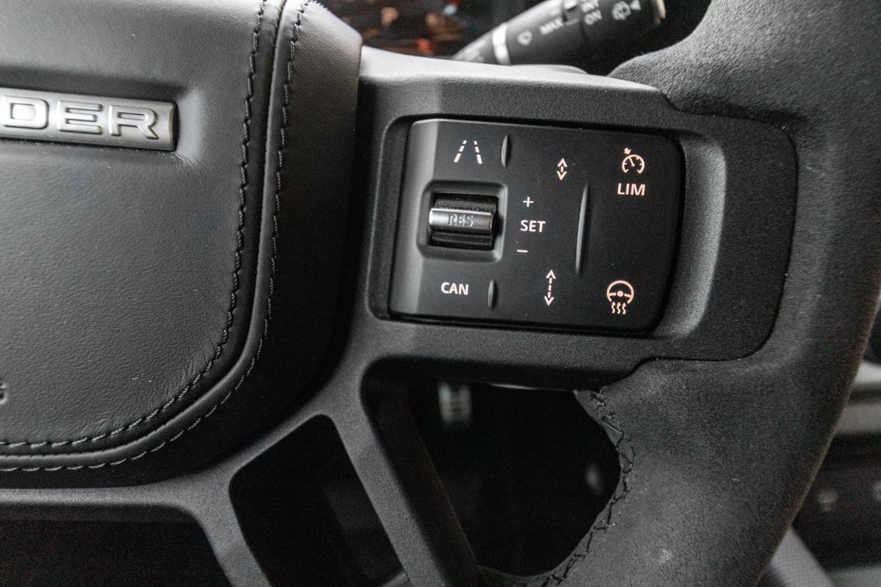 Land Rover Defender  2023
