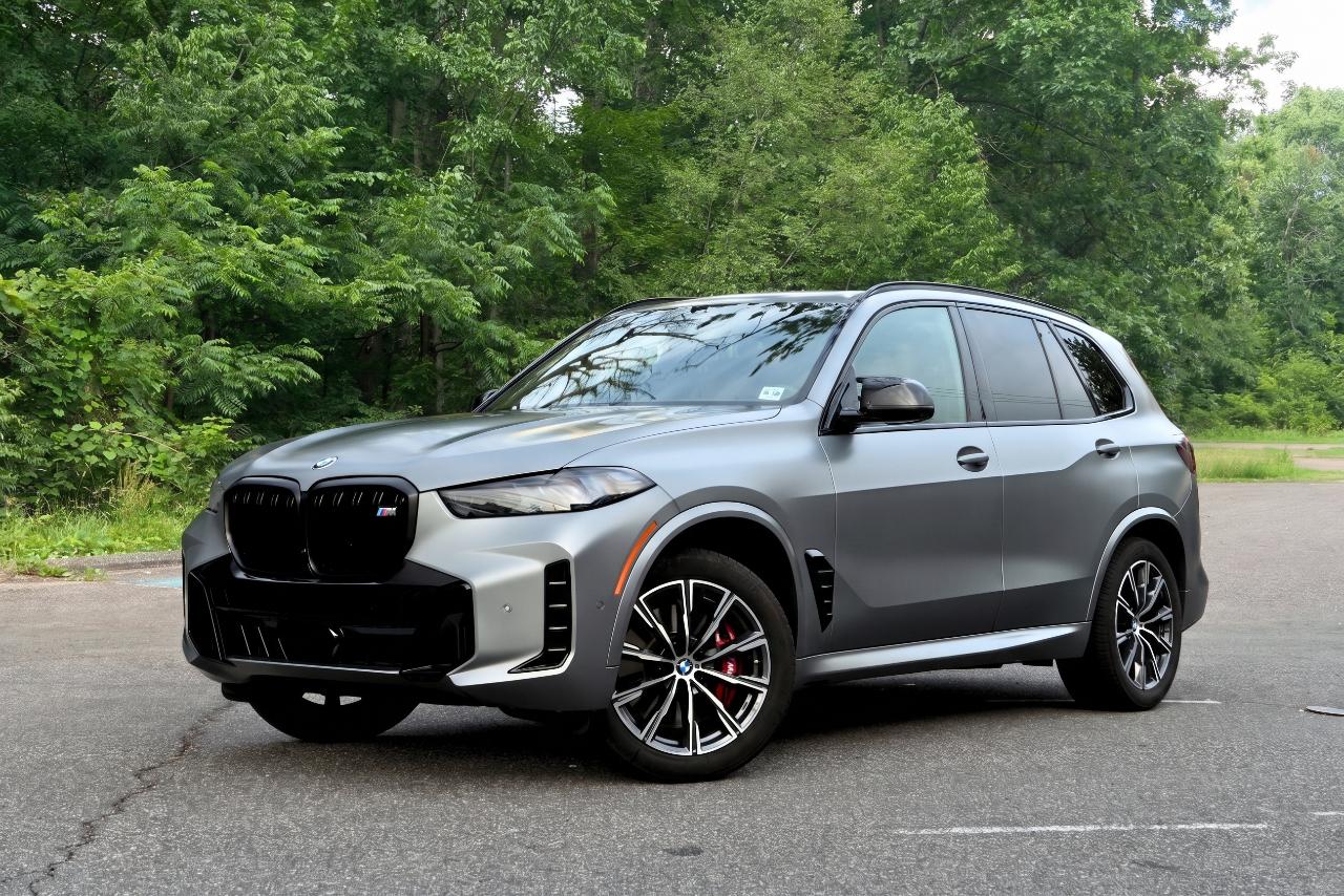 BMW X5 M60i 2024