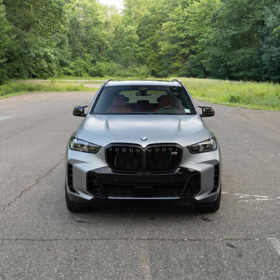 BMW X5 M60i 2024