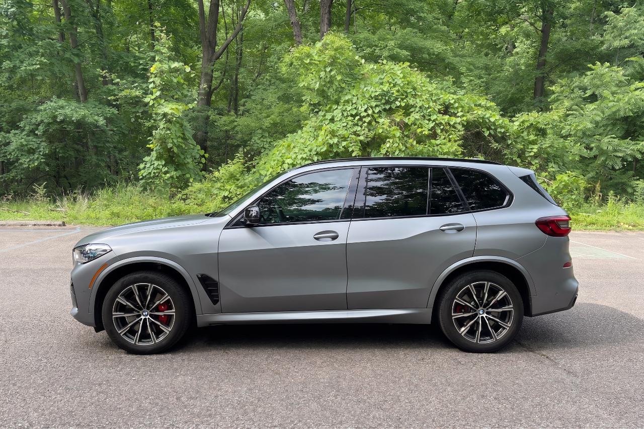 BMW X5 M60i 2024