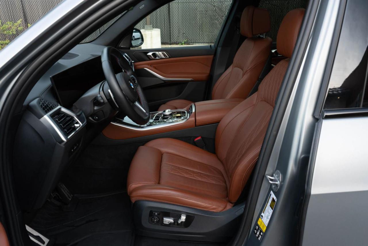 BMW X5 M60i 2024