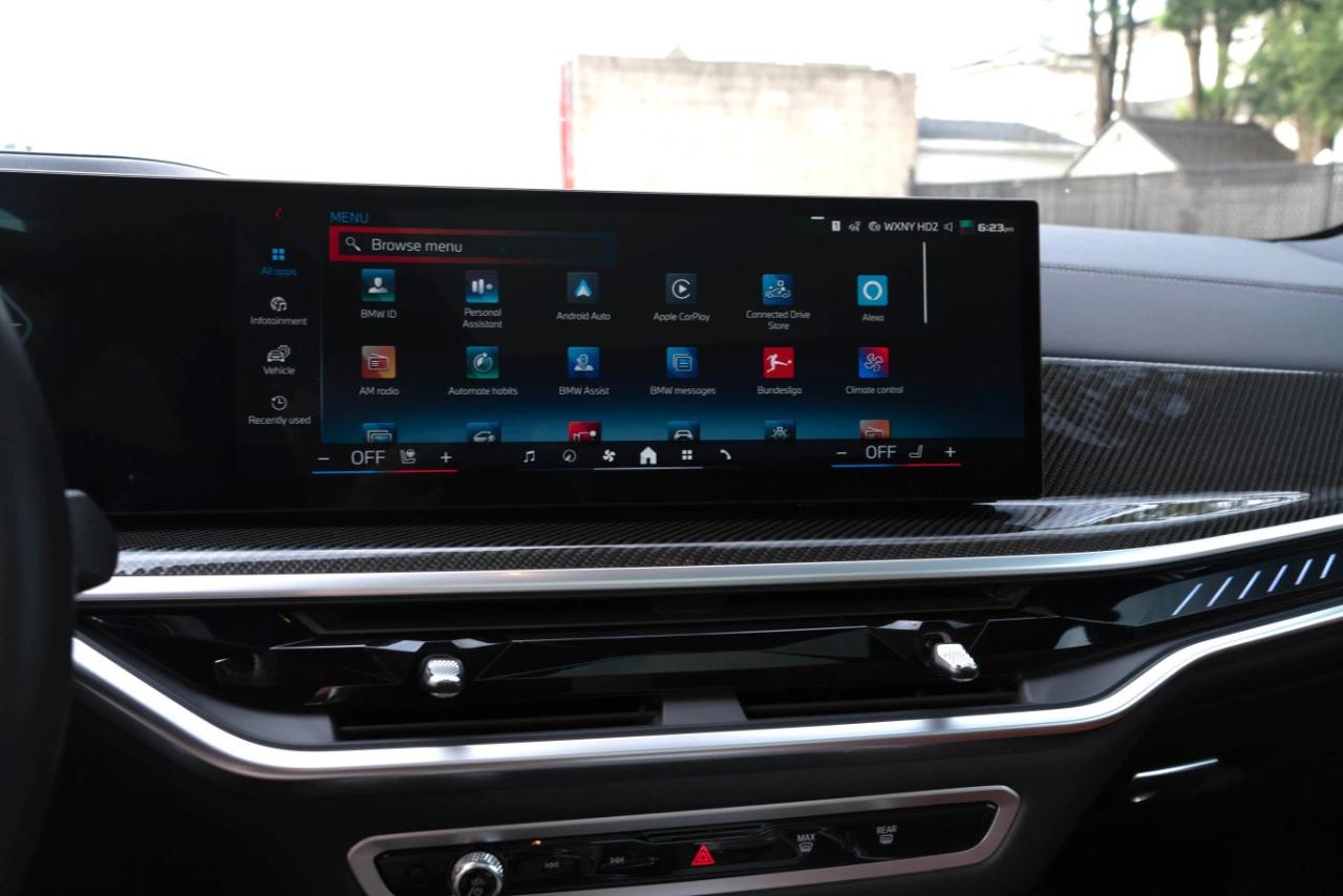 BMW X5 M60i 2024