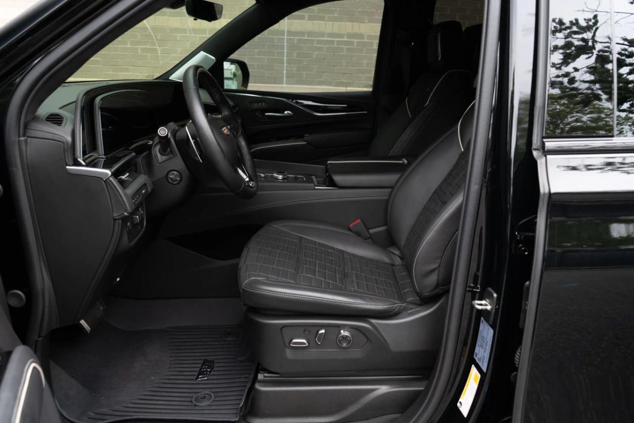 Cadillac Escalade  2024