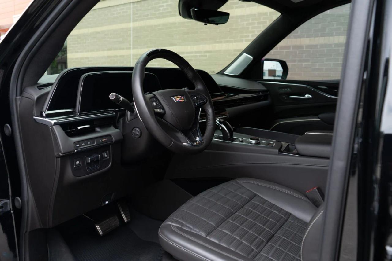 Cadillac Escalade  2024