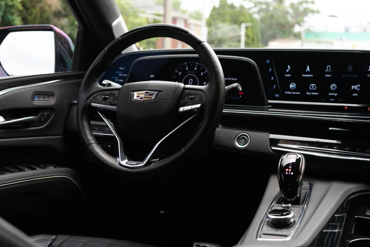 Cadillac Escalade  2024