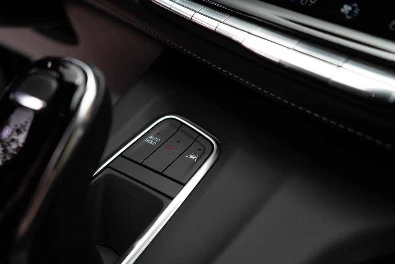 Cadillac Escalade  2024