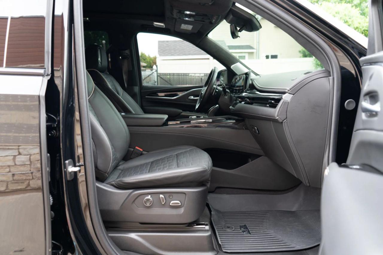 Cadillac Escalade  2024