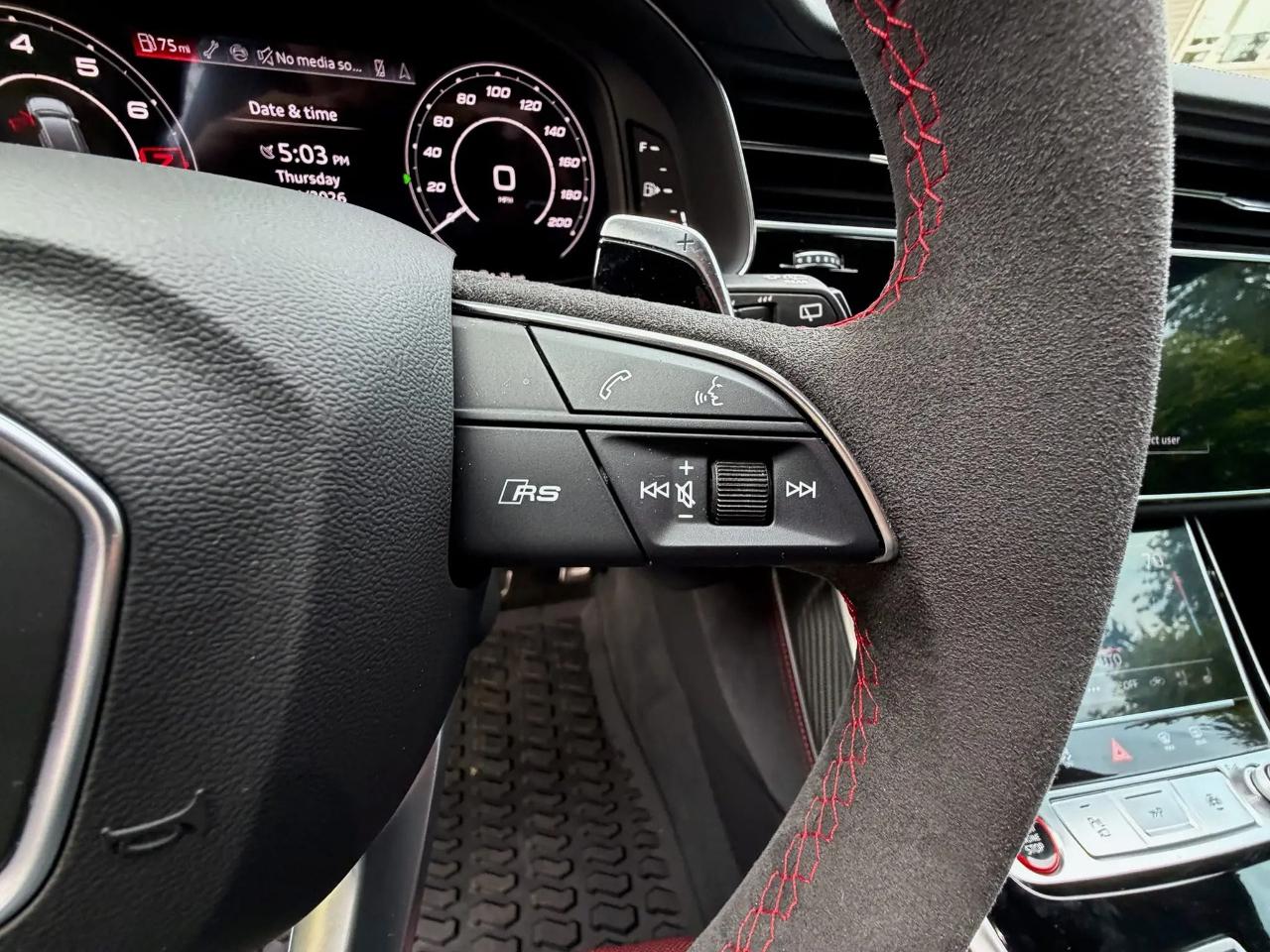 Audi RS Q8 4.0 quattro 2025