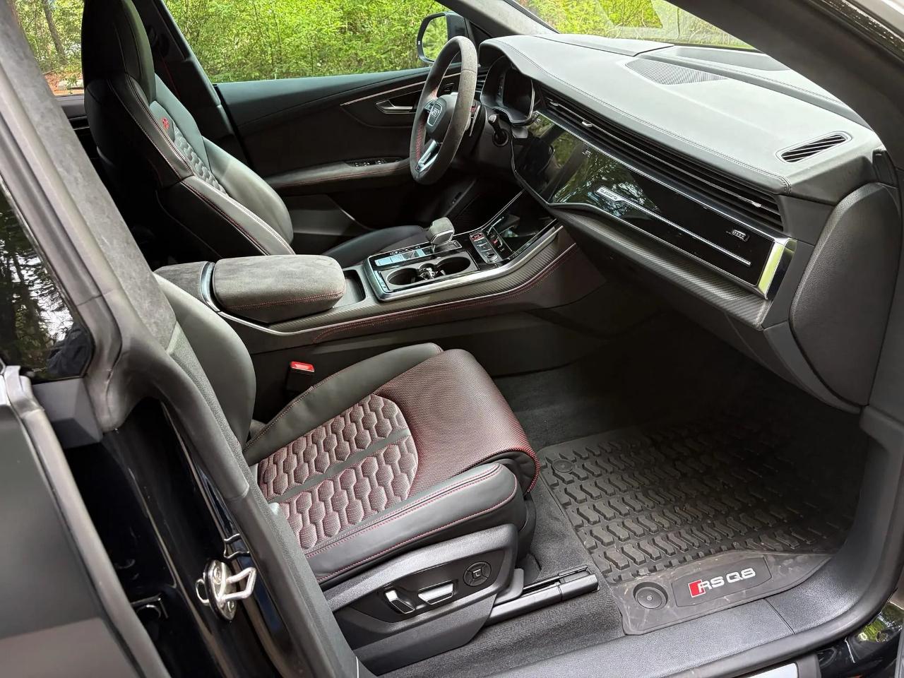 Audi RS Q8 4.0 quattro 2025