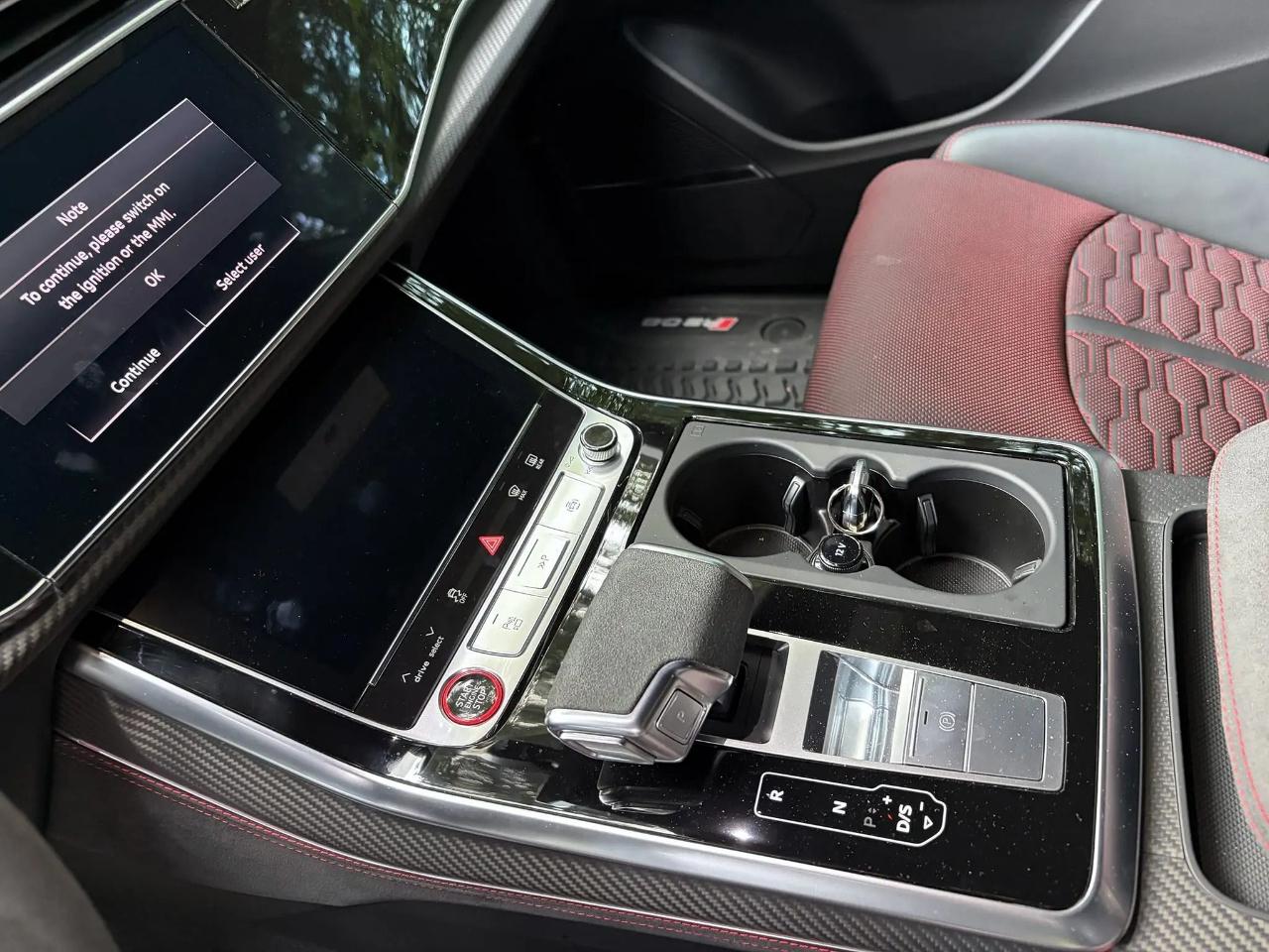 Audi RS Q8 4.0 quattro 2025