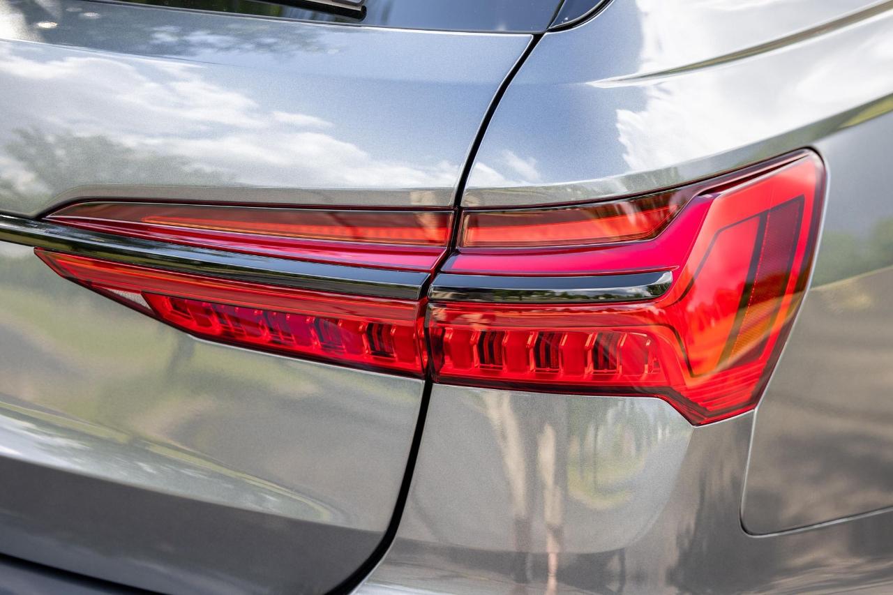 Audi RS6 Avant  2025