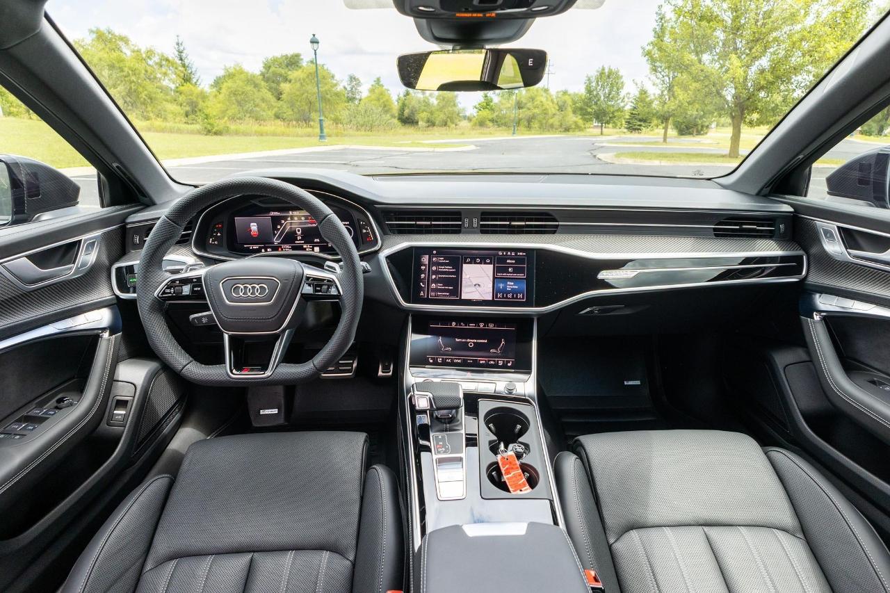 Audi RS6 Avant  2025