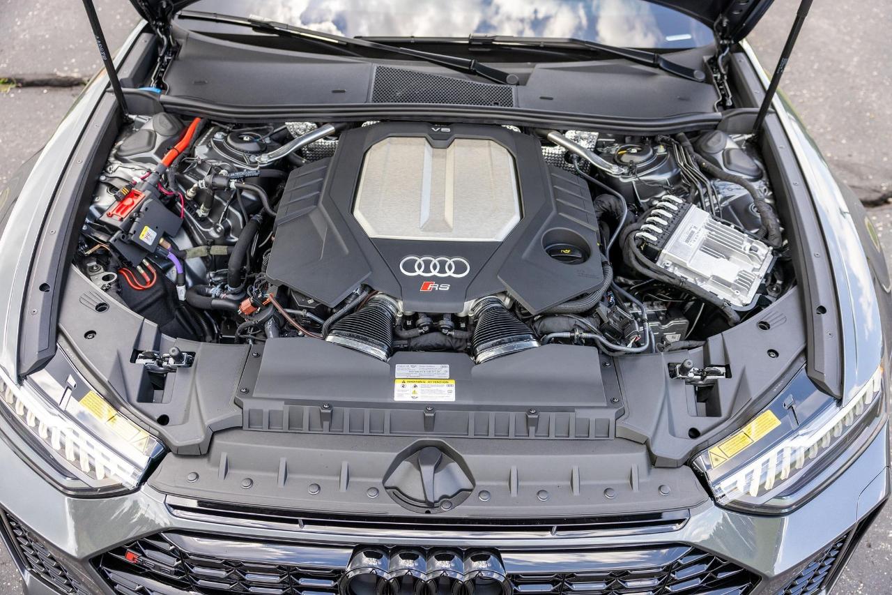 Audi RS6 Avant  2025