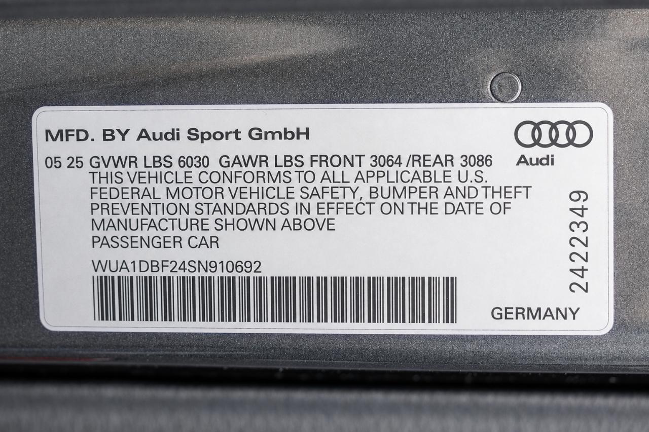 Audi RS6 Avant  2025
