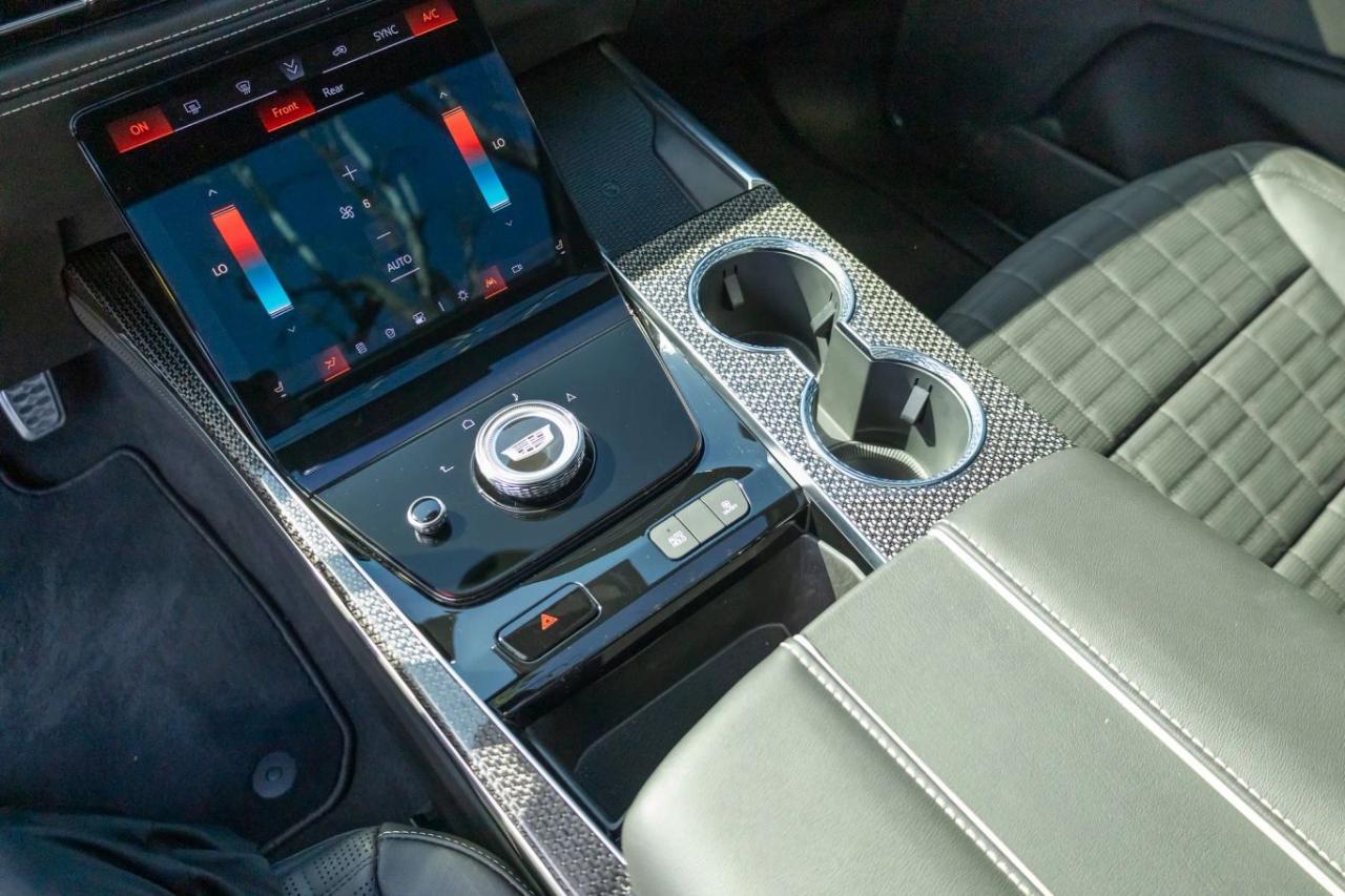 Cadillac Escalade V 4WD 2026