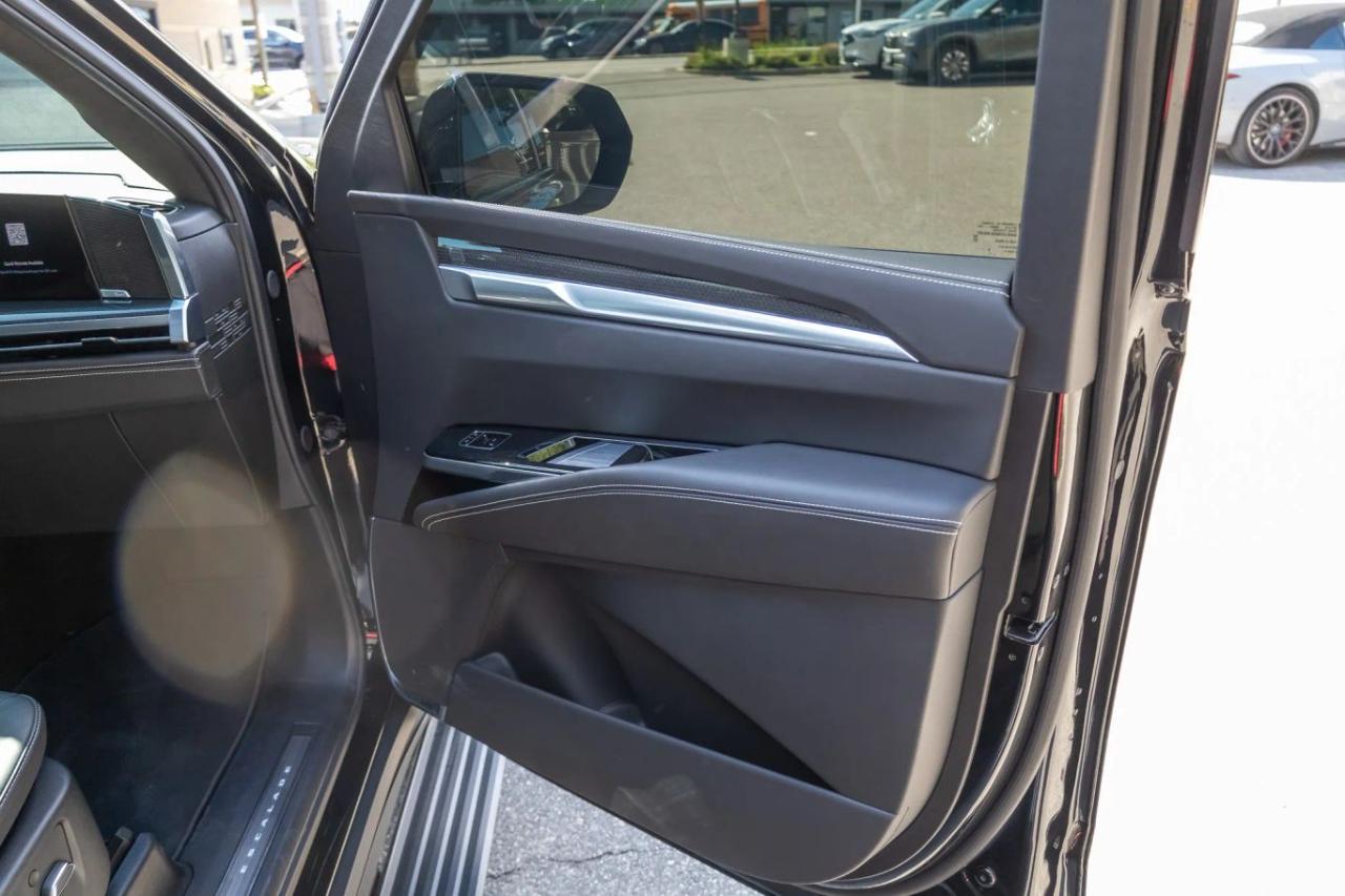 Cadillac Escalade V 4WD 2026