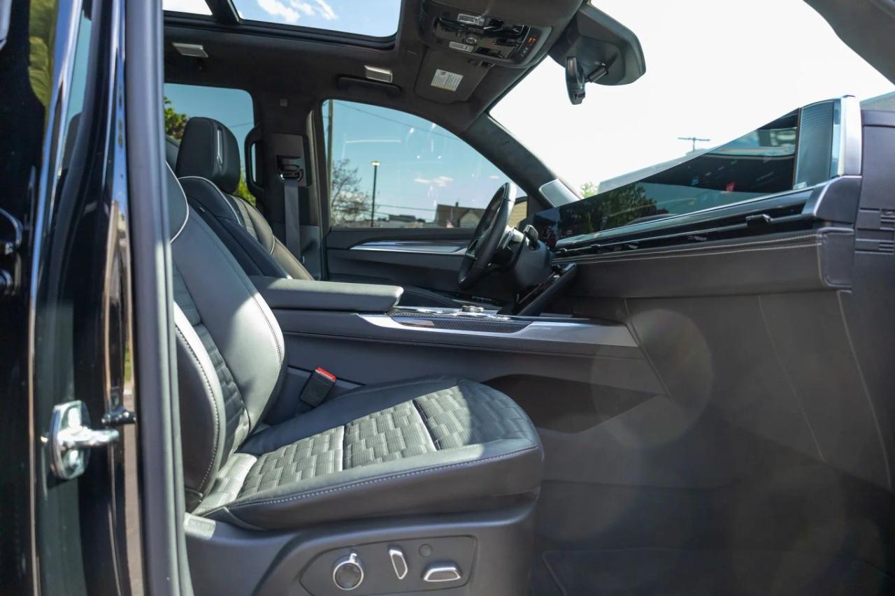 Cadillac Escalade V 4WD 2026