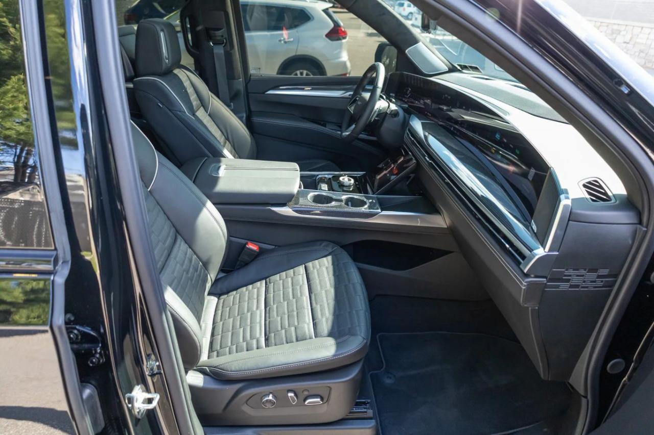 Cadillac Escalade V 4WD 2026