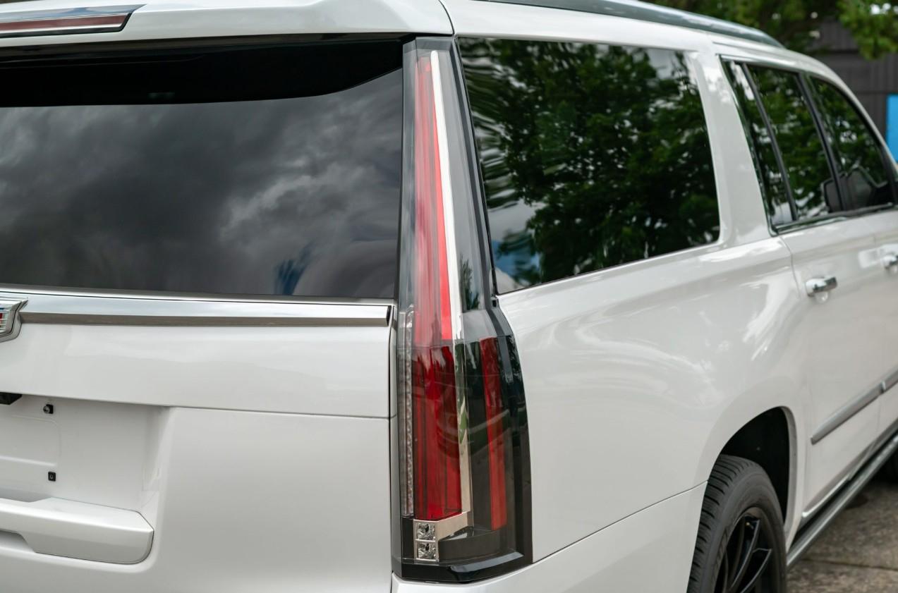Cadillac Escalade ESV Platinum 4WD 2020