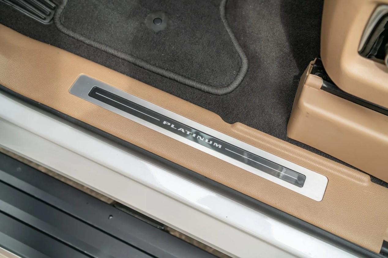 Cadillac Escalade ESV Platinum 4WD 2020